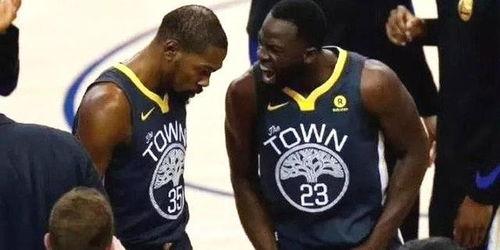 格林爆料更衣室视频播放,揭秘NBA球星真实一面  第2张 格林爆料更衣室视频播放,揭秘NBA球星真实一面  第2张