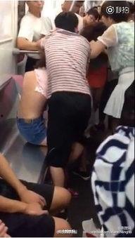 武汉爆料女生视频大全,揭秘校园生活背后的真实故事  第2张 武汉爆料女生视频大全,揭秘校园生活背后的真实故事  第2张