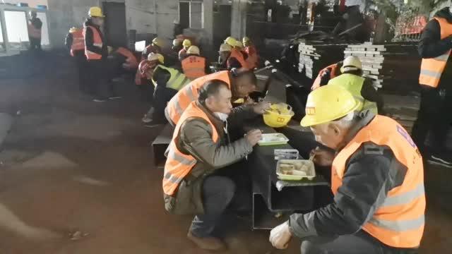 郑州爆料强拆事件最新消息新闻,最新进展与争议焦点揭晓 第1张 郑州爆料强拆事件最新消息新闻,最新进展与争议焦点揭晓 第1张